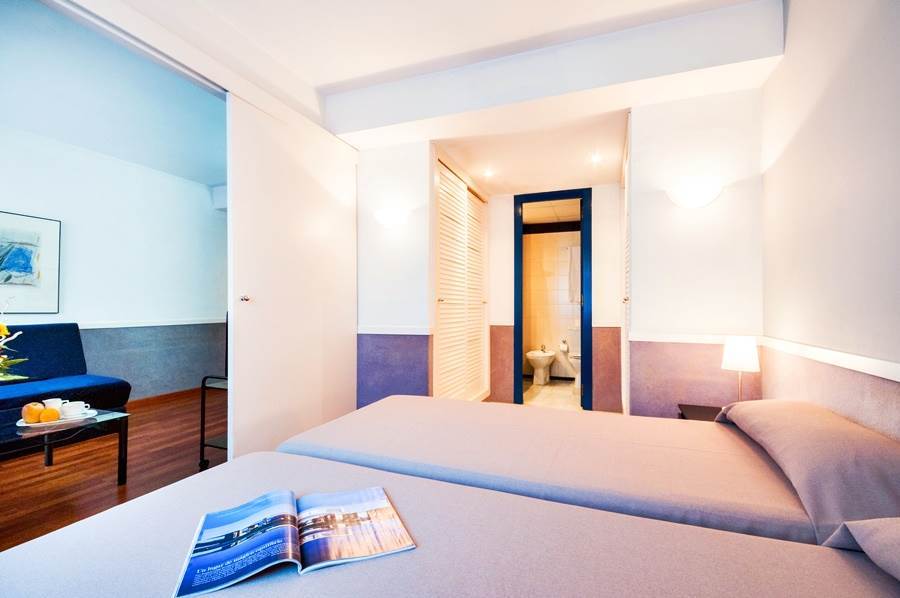 Apartamentos Descartes Barcelona Eksteriør bilde