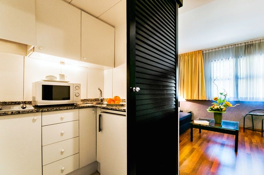 Apartamentos Descartes Barcelona Eksteriør bilde